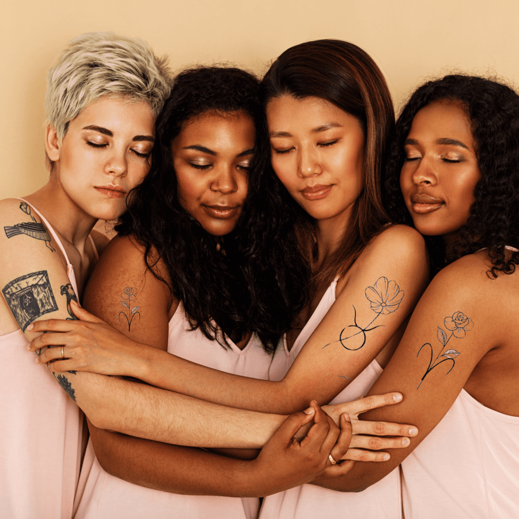 Tattoos for Women on Leg - Roses - TeMaRo™