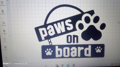 TeMaRo™ Vehicle Decals - Paws On Board (21X30cm)